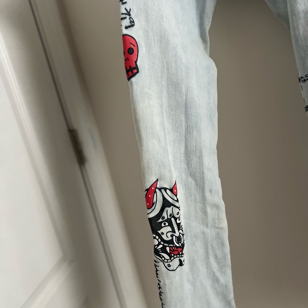 Ninth Hall Rogue Skinny Light Wash Jeans - Picture 10 of 11